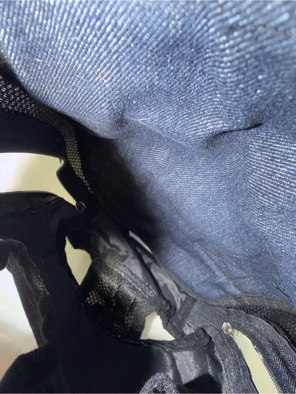 NICREW Legs Out Front Dog Carrier Backpack